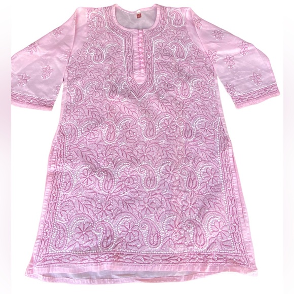 Chikankari Hand-Embroidered Straight Pink Kurti Tunic size 42, US L. NEW - Picture 8 of 16